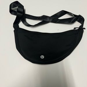Lululemon Crossbody Bag / OS